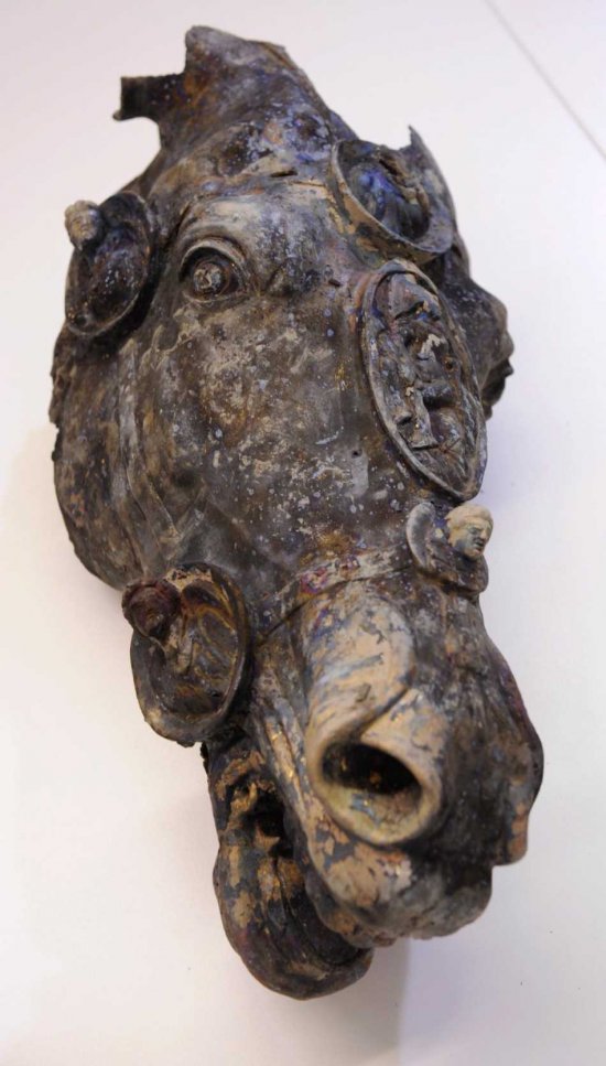  the beautifully preserved horse's head from a Roman equestrian statue