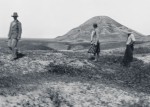 Max Mallowan, Barbara Campbell Thompson and Agatha Christie visiting Nimrud during the excavation at Nineveh in 1931-32