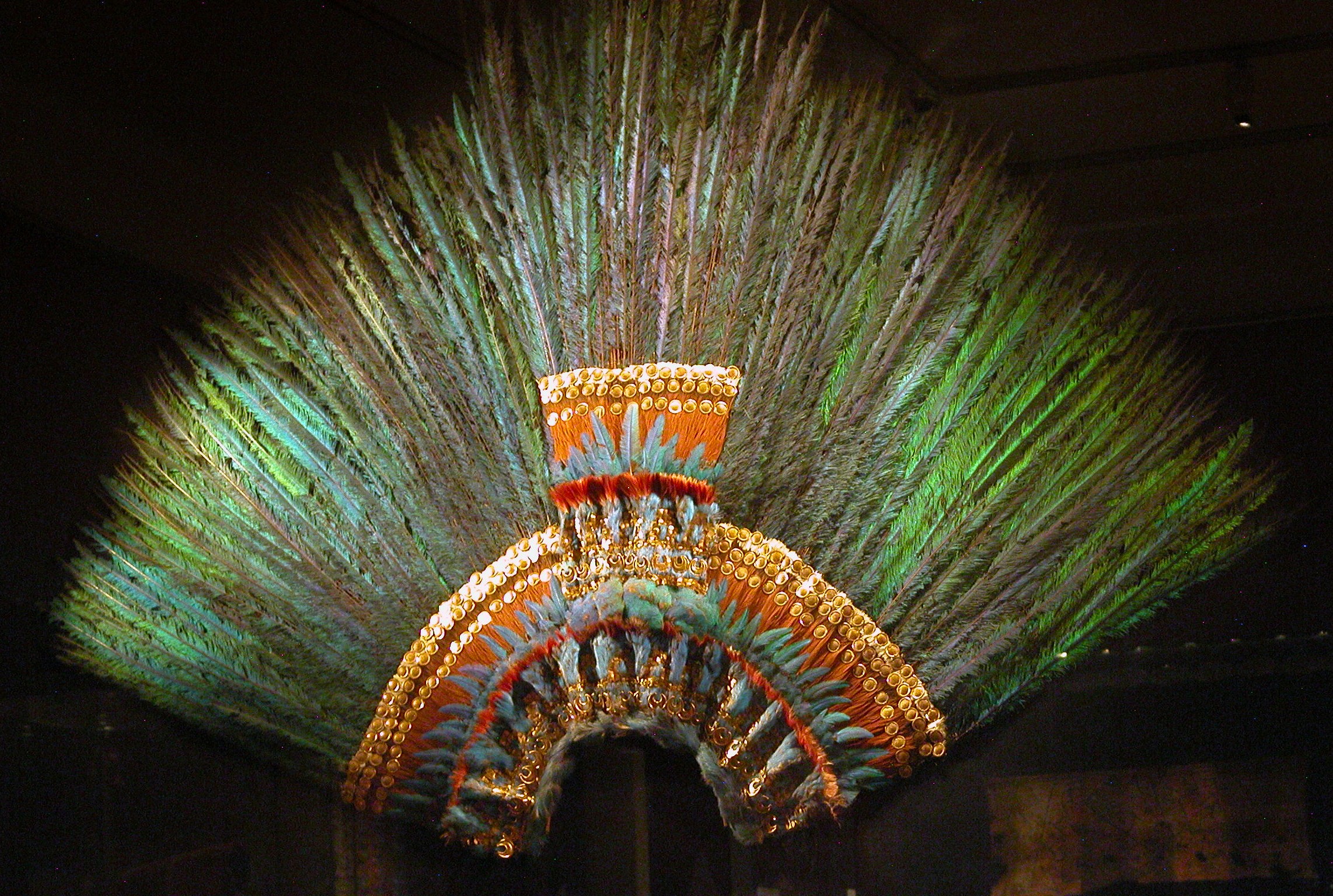 http://www.thehistoryblog.com/wp-content/uploads/2012/04/Montezuma-headdress-before-restoration.jpg