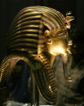 Tutankhamun funerary mask before beard glue debacle