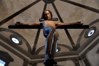 Restored Michelangelo crucifix hanging at Santo Spirito. Photo by Maurizio Degl'Innocenti, ANSA.