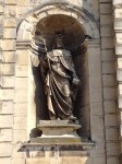 Richard II statue on the west facade of Fécamp Abbey. Photo by Giogo.