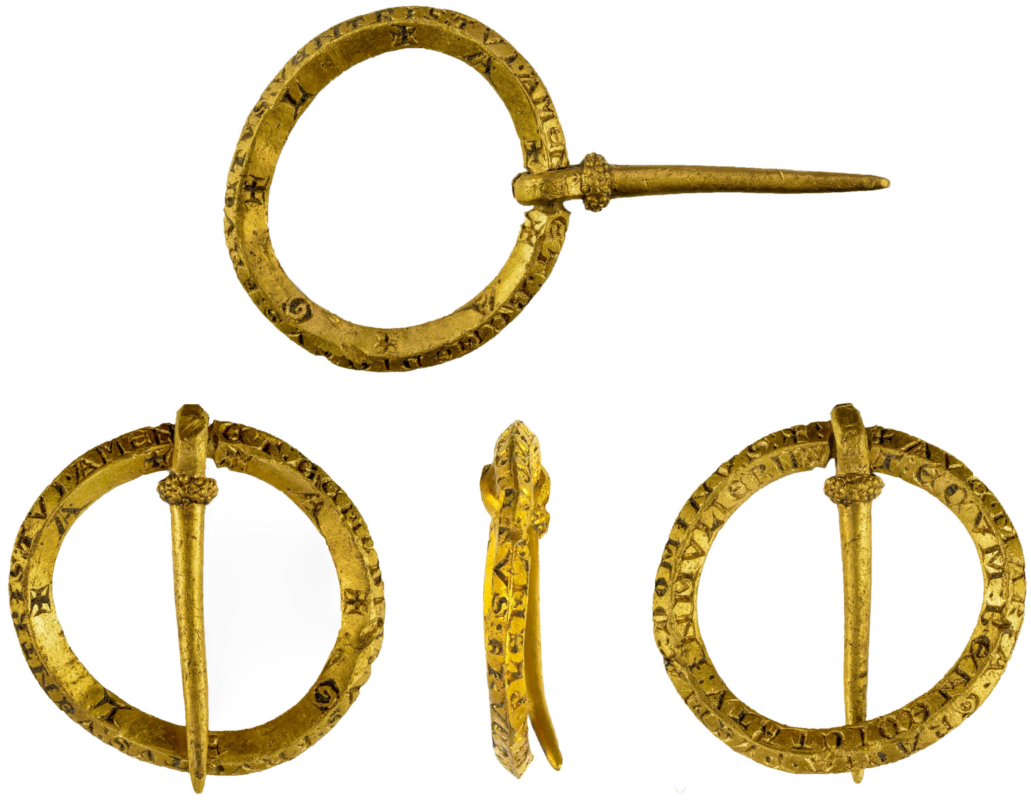 Unique gold brooch prayer amulet found