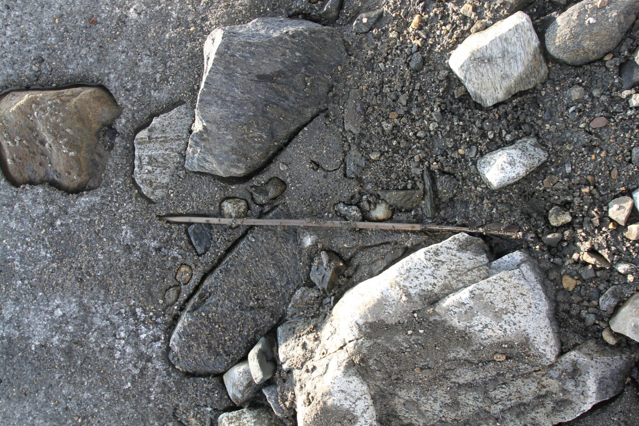 Arrow with pristine fletching found in Norway glacier