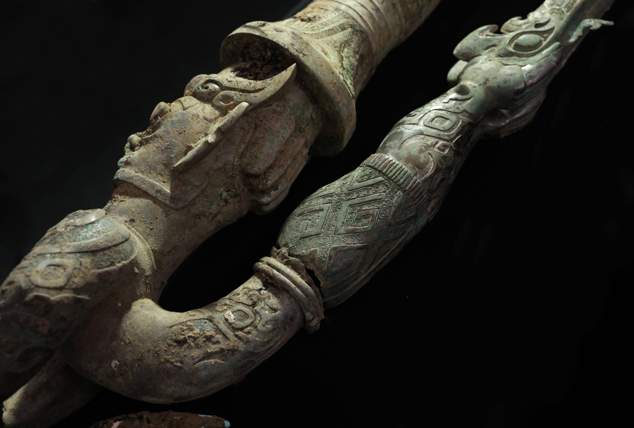 Bronze Age human-snake sculpture reunited with its bird’s leg