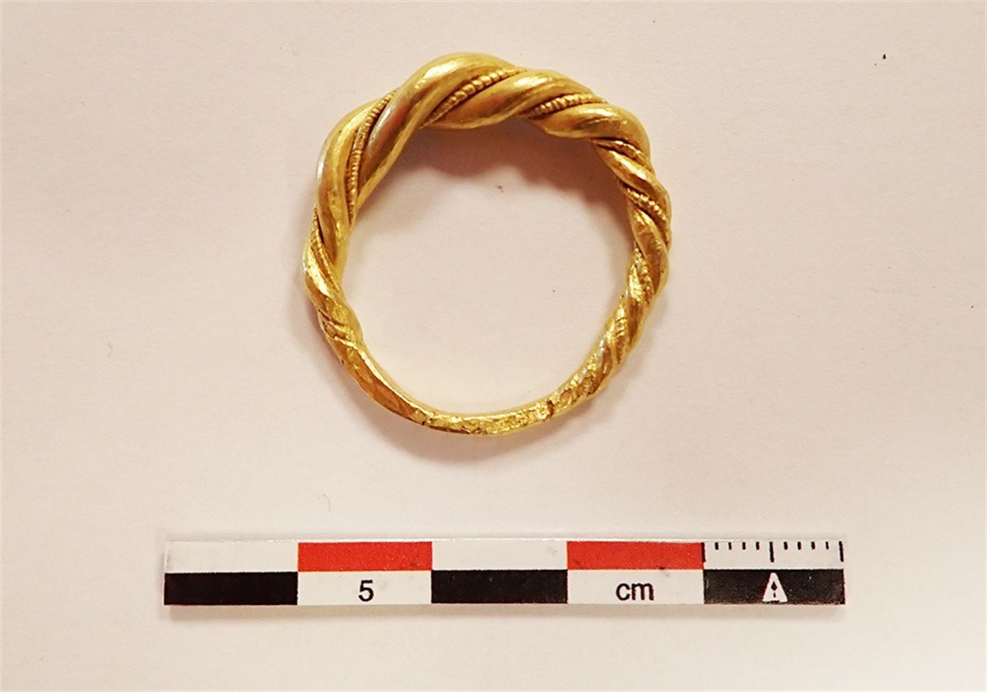 Viking gold ring found in estate auction box lot