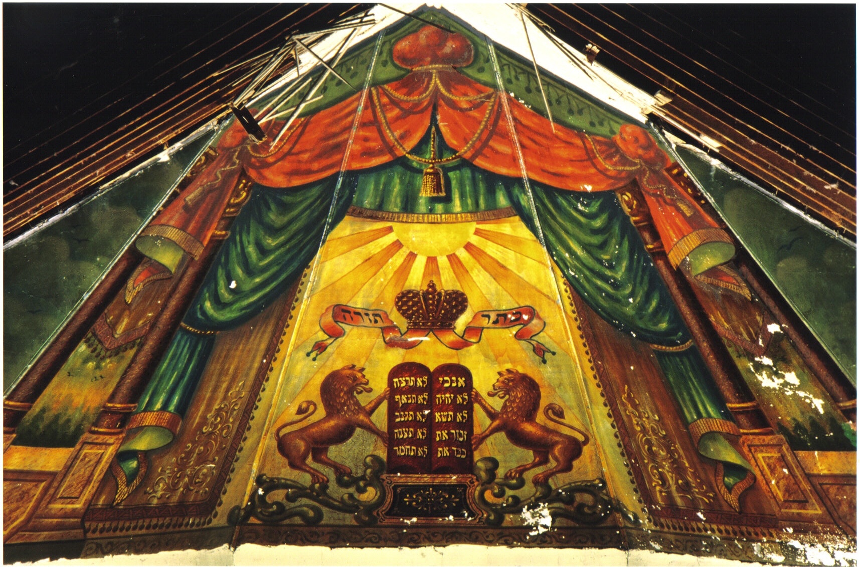 Unique 1910 synagogue mural restored
