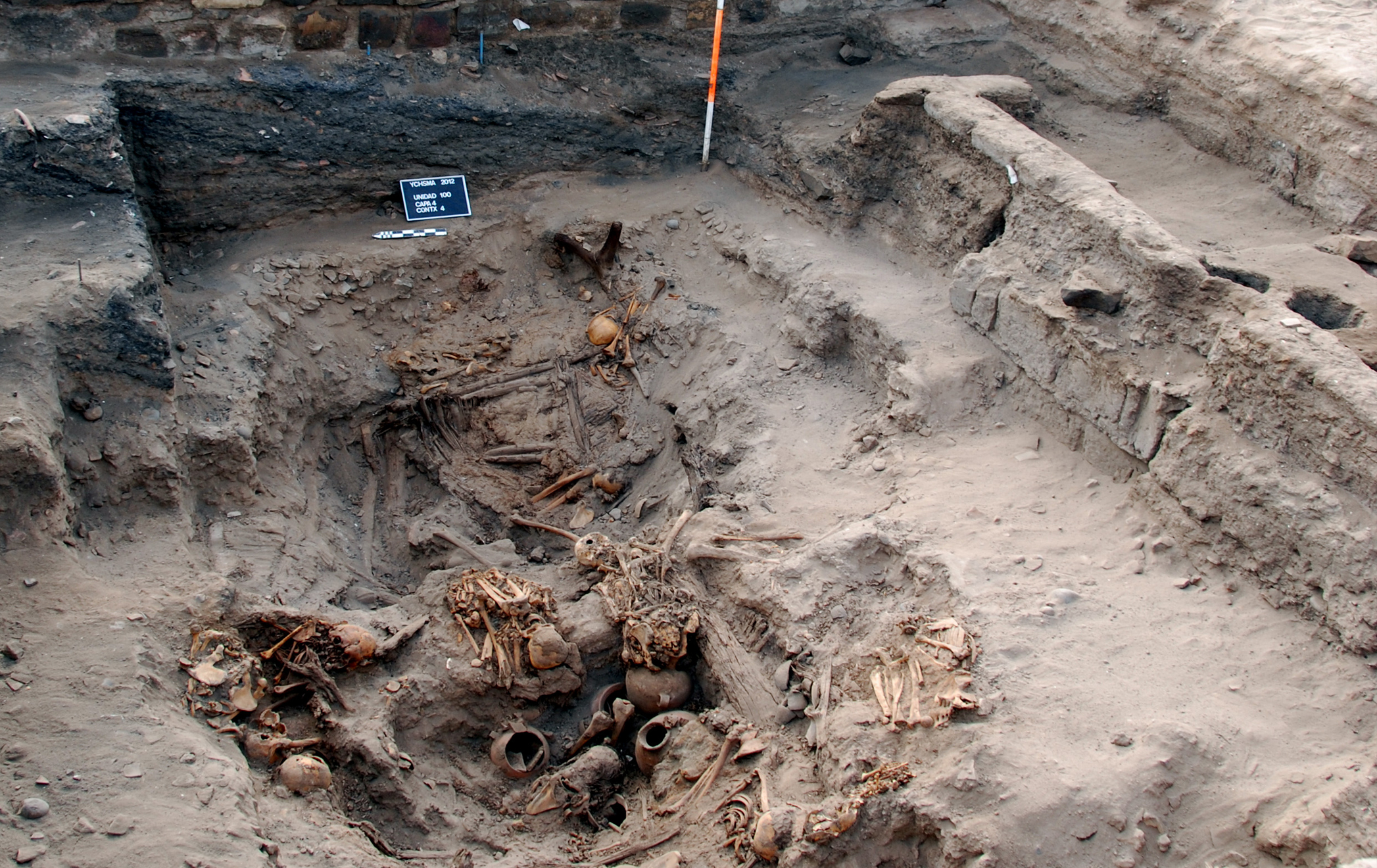 1000-year-old pre-Inca tomb found intact in Peru – The History Blog