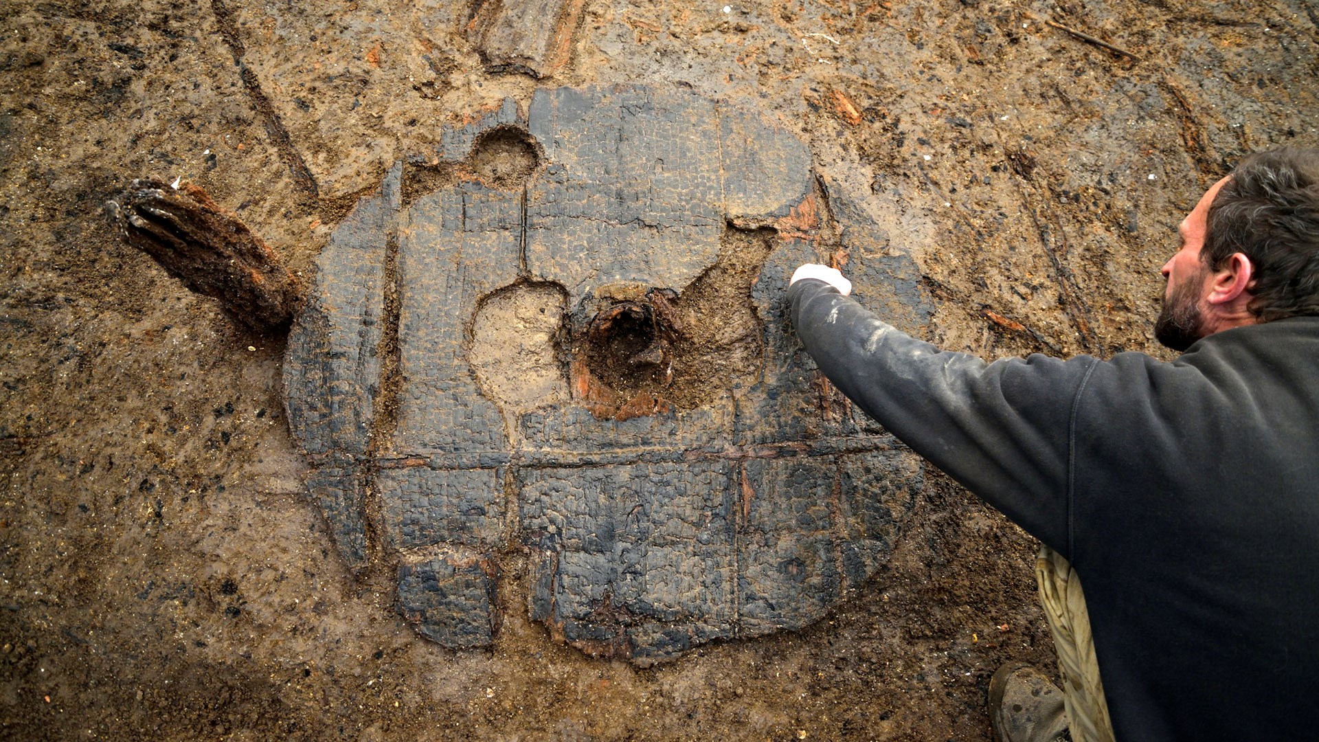 Самый древний по возрасту. Археология. Древнейшие археологические находки колеса. Археологические раскопки в Англии.